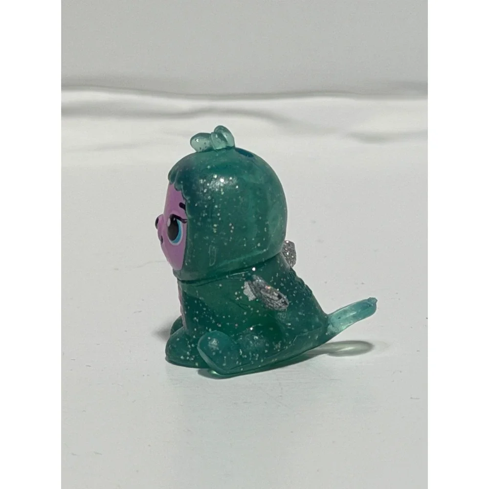 Hatchimals CollEGGtibles Glittering Albasloth 1